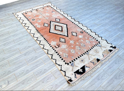 “Nomad Kesh” Vintage Moroccan Rug 10’6”X5’